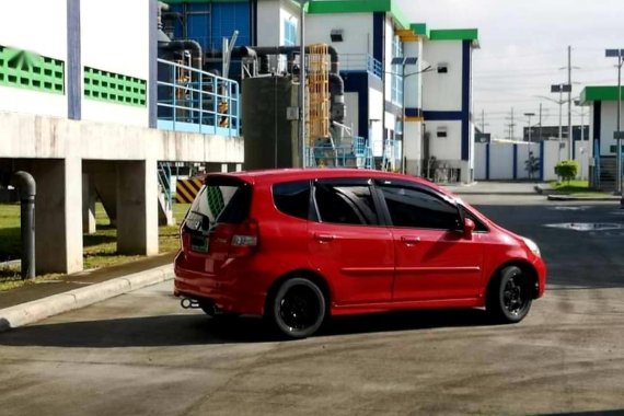 Selling Red Honda Jazz 2005 in Manila