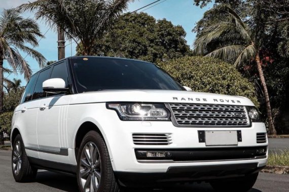 White Land Rover Range Rover Vogue SDV8 Diesel 2014 for sale in Makati