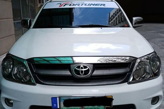 Sell White 2006 Toyota Fortuner in Quezon City