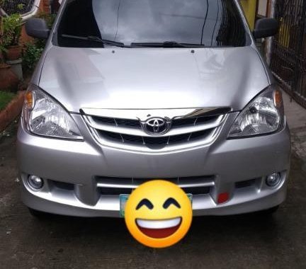 Selling Silver Toyota Avanza 2009 in Bulacan