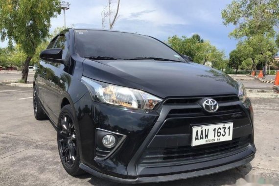 Selling Black Toyota Yaris 2014 Hatchback in Manila