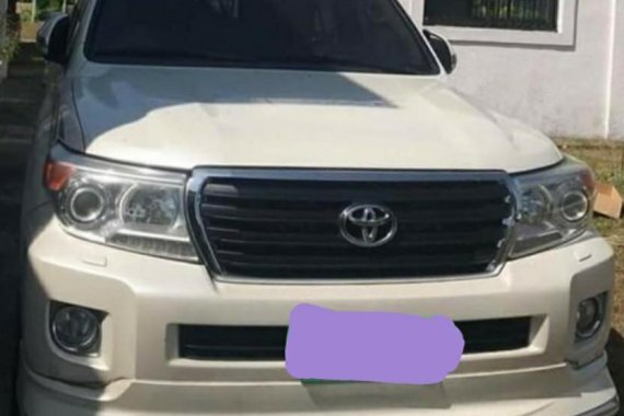 Selling Pearl White Toyota Land Cruiser 2013 in San Fernando