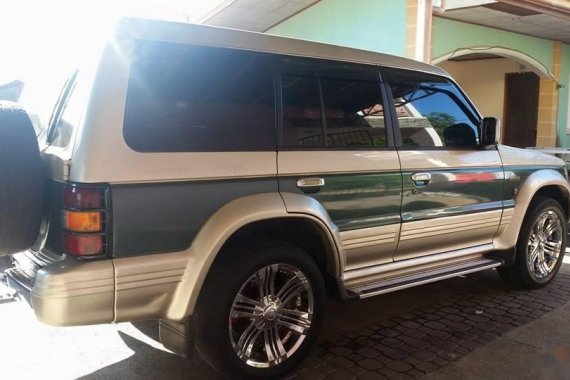 Selling Silver Mitsubishi Pajero 2003 in Manila