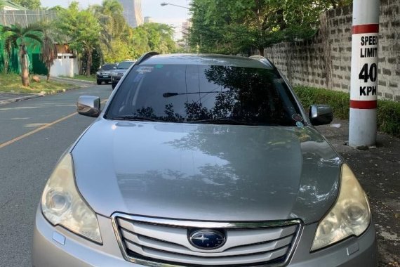 Silver Subaru Outback 2010 for sale in Mandaluyong City