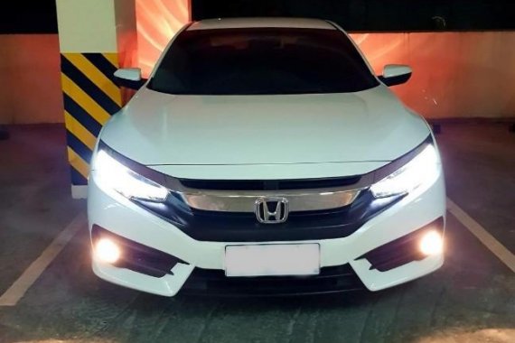 White Honda Civic 2016 for sale in Maila