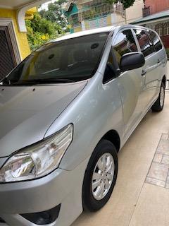 Toyota Innova 2013 AT