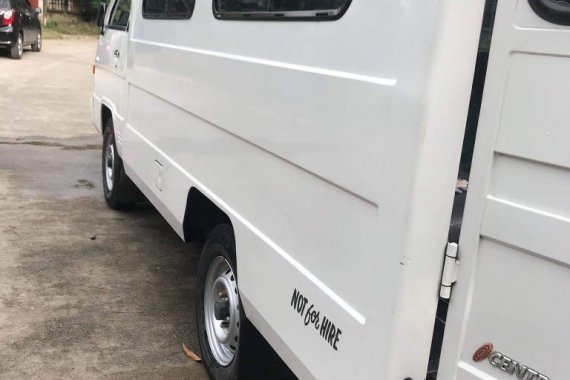 Selling White Mitsubishi L300 in San Jose del Monte