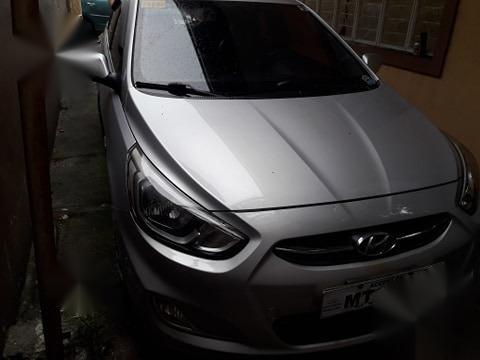 Sell Silver Hyundai Accent in Manila