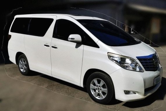 Sell White 2011 Toyota Alphard in Caloocan