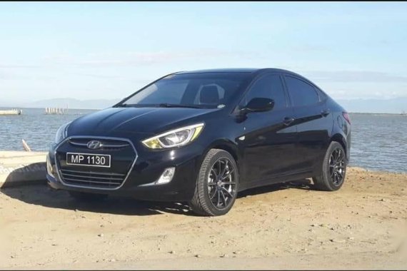 Black Hyundai Accent 2016 for sale in Quezon City