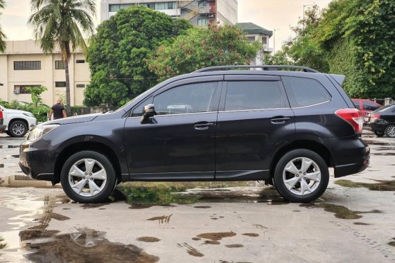 Selling Grey Subaru Forester in Makati