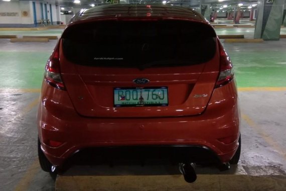 Red Ford Fiesta for sale in Manila