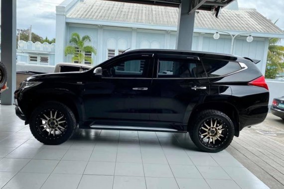 Mitsubishi Montero sport Glx  2017