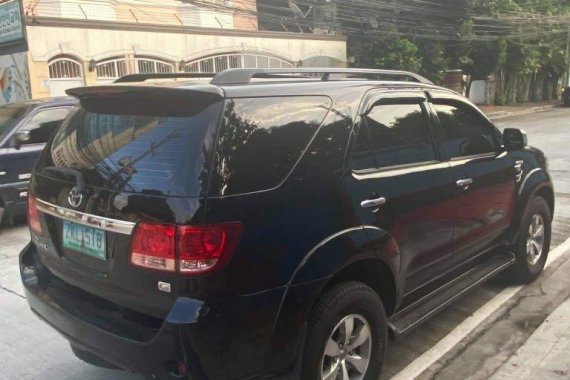 Black Toyota Fortuner for sale in Concepcion