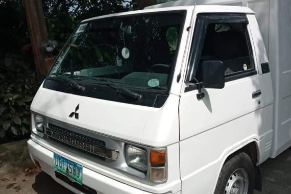 Pearl White Mitsubishi L300 for sale in Rodriguez