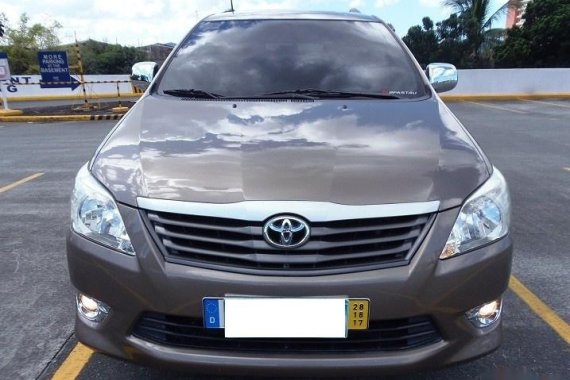 Brown Toyota Innova 2013 for sale in Manila