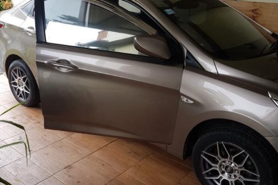 Selling Silver Hyundai Accent 2015 in Naga