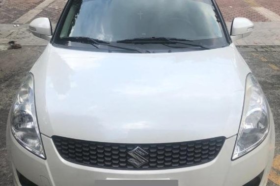 Sell White Suzuki Swift in Quezon City