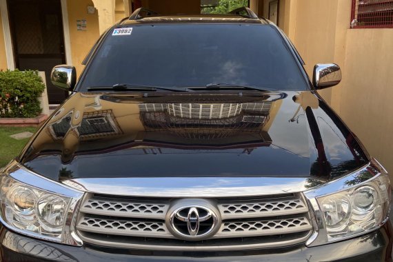 Toyota Fortuner G 2011 A/T Diesel