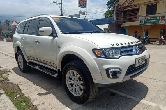 White Mitsubishi Montero Sports GLX 2015 for sale in Baroy