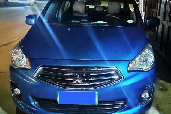 Selling Blue Mitsubishi Mirage g4 in Manila