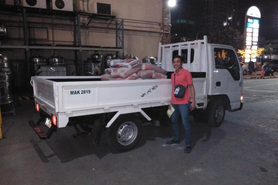 Sell White 2007 Isuzu Trooper in Manila