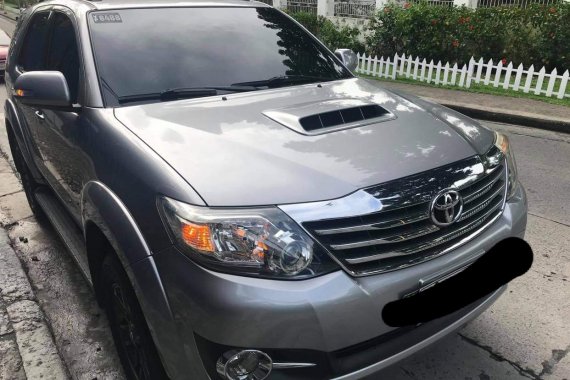 2015 Toyota Fortuner 4x2 V DSL A/T