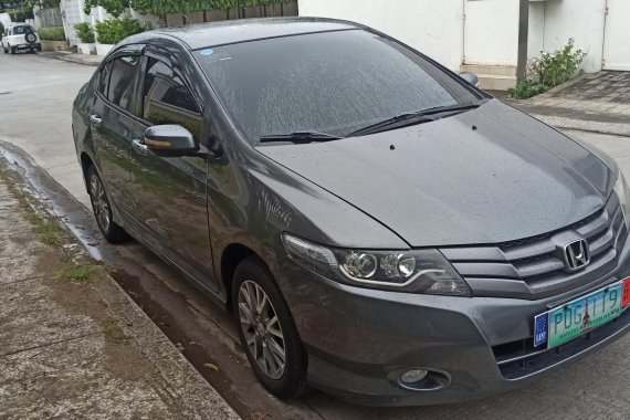 Honda City GM 2010 1.5 Top of the line with paddle shifter