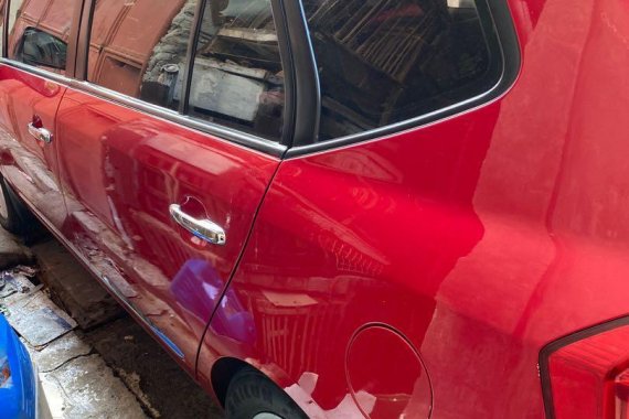 Red Kia Carens for sale in Quezon