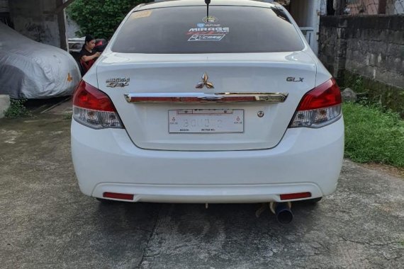 White Mitsubishi Mirage g4 for sale in Manila