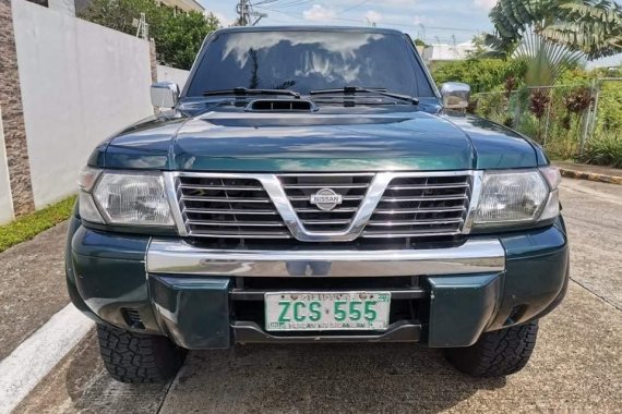 Selling Green Nissan Patrol 2001 in Quezon City