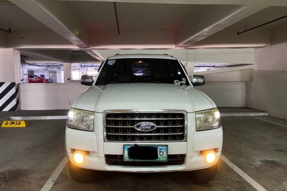 White Ford Everest 2008 SUV at 120000 km for sale in Manila