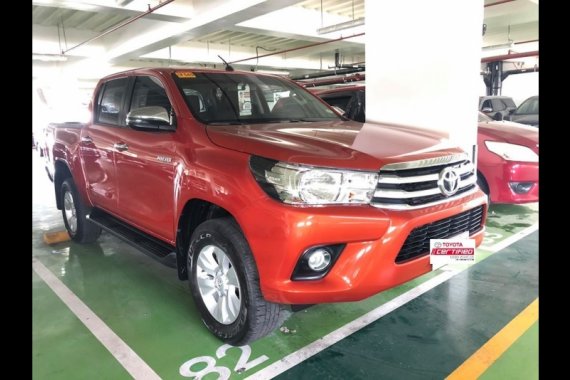 Orange Toyota Hilux 2018 at 27364 km for sale in Manila
