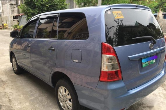 Blue Toyota Innova 2013 for sale in Cainta