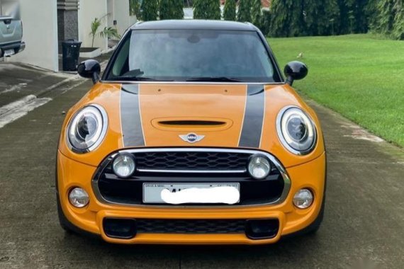 Sell Orange Mini Cooper in Mandaue