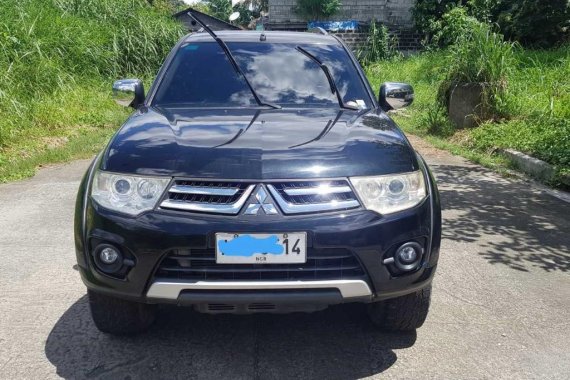 Sell Black Mitsubishi Montero in Quezon City