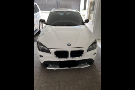 Selling White Bmw X1 2012 in Quezon City