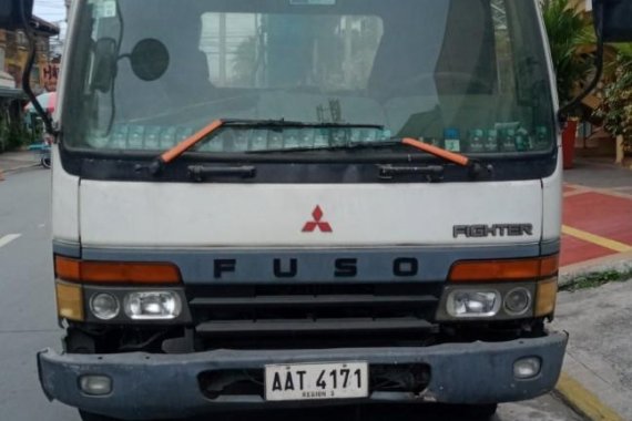 Pearl White Mitsubishi Fuso 1999 for sale in Quezon City