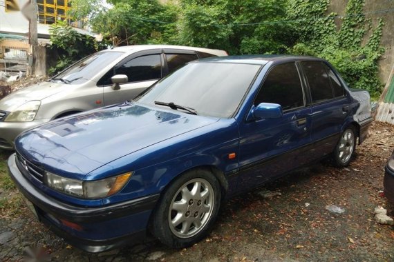 Blue Mitsubishi Lancer for sale in Manila