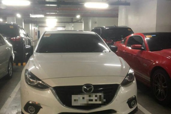 Year model 2015 Mazda3 HB 2.0A