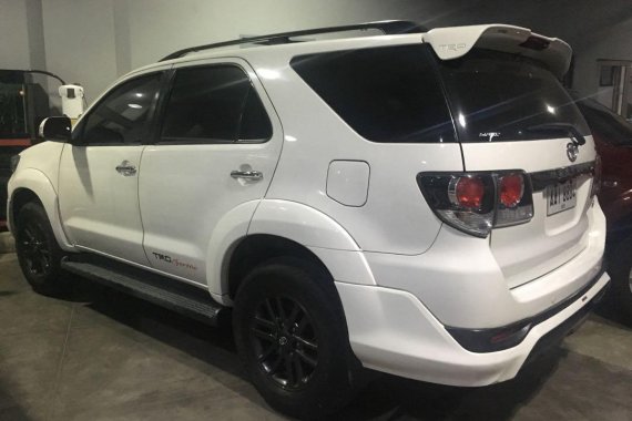 Pearl White Toyota Fortuner 2014 for sale in Manila