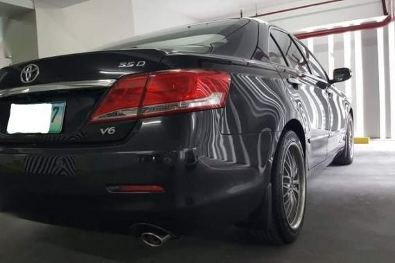 Selling Black Toyota Camry 2010 in Manila