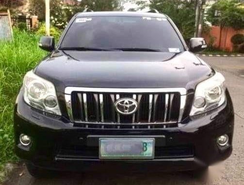 Selling Black Toyota Prado in Imus