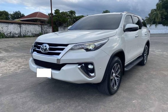 White Toyota Fortuner for sale in Davao