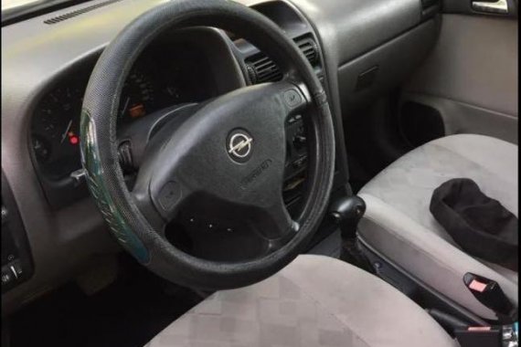 Black Opel Astra 2000 for sale in Bulacan