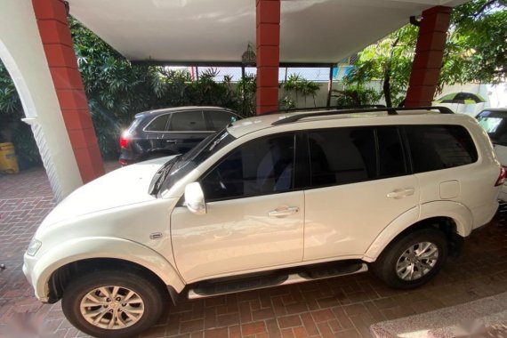 Sell White 2014 Mitsubishi Montero SPT in Manila