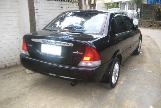 Selling Black Ford Lynx 2002 in Quezon City