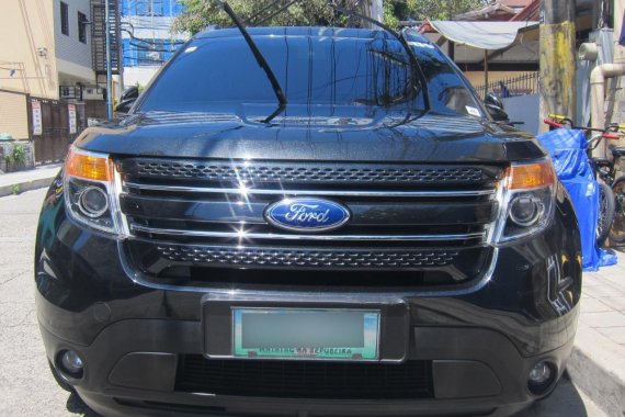 Sell Black 2013 Ford Explorer SUV in Manila