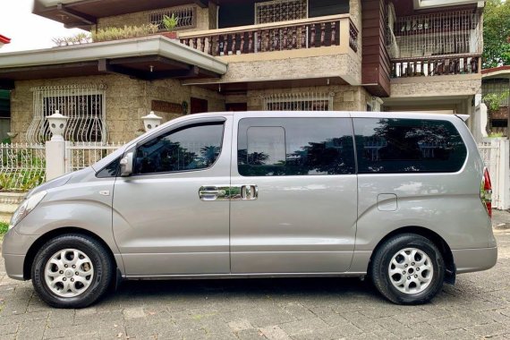 Selling Silver Hyundai Starex 2014 in Marikina