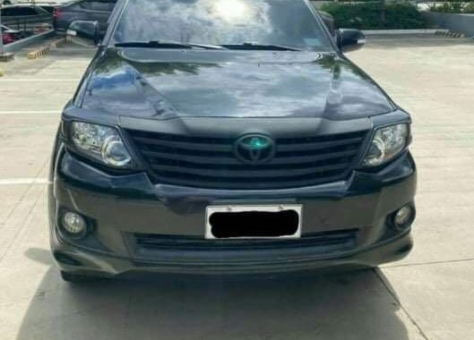 Sell Black 2014 Toyota Fortuner in Pateros